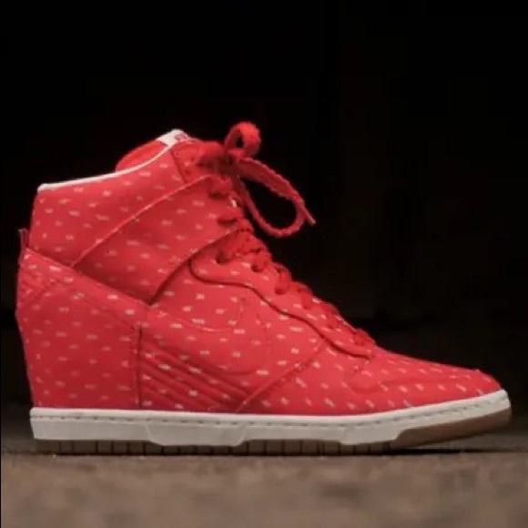 nike dunk sky hi 8.5